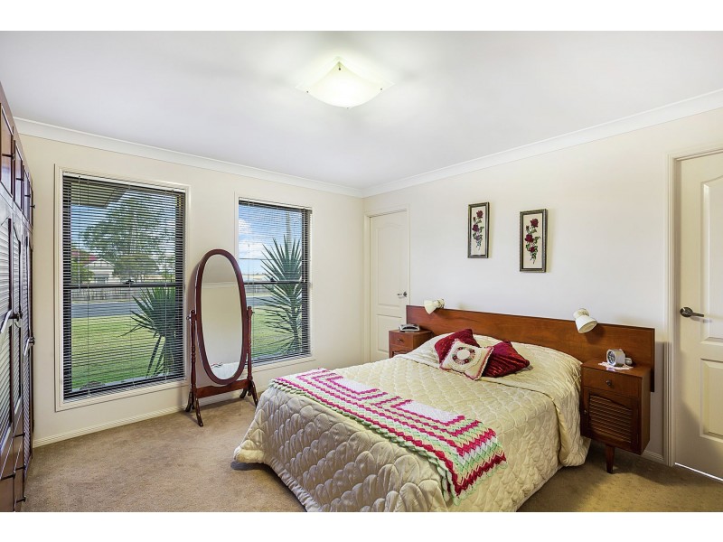 129 Main Street, Westbrook QLD 4350