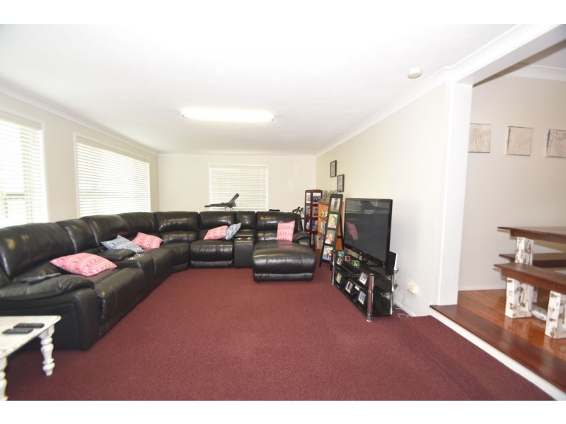 26 Honey Street, Harristown QLD 4350