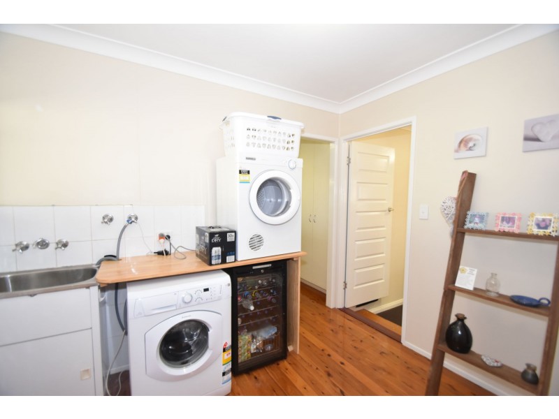 26 Honey Street, Harristown QLD 4350