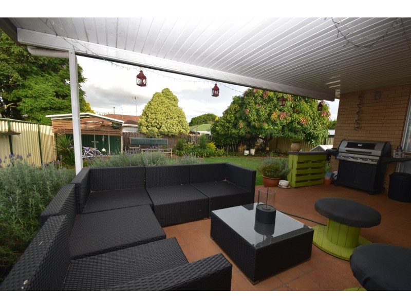 26 Honey Street, Harristown QLD 4350