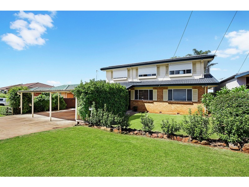 14 Hopps Street, Wilsonton QLD 4350