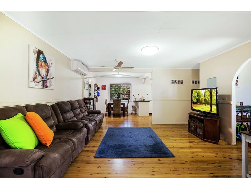 14 Hopps Street, Wilsonton QLD 4350