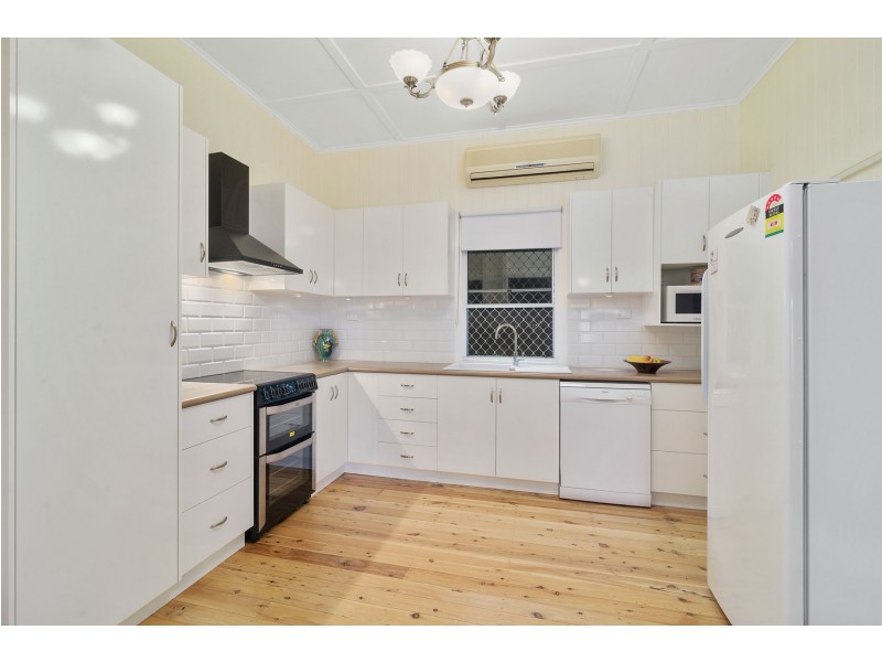 209 Geddes Street, South Toowoomba QLD 4350