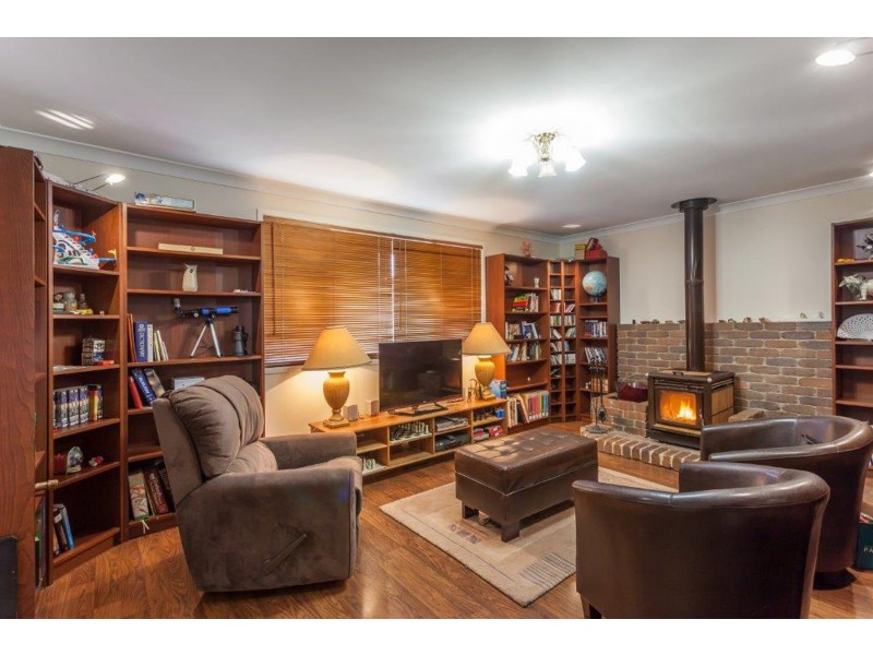 66 Hoepper Street, Kearneys Spring QLD 4350