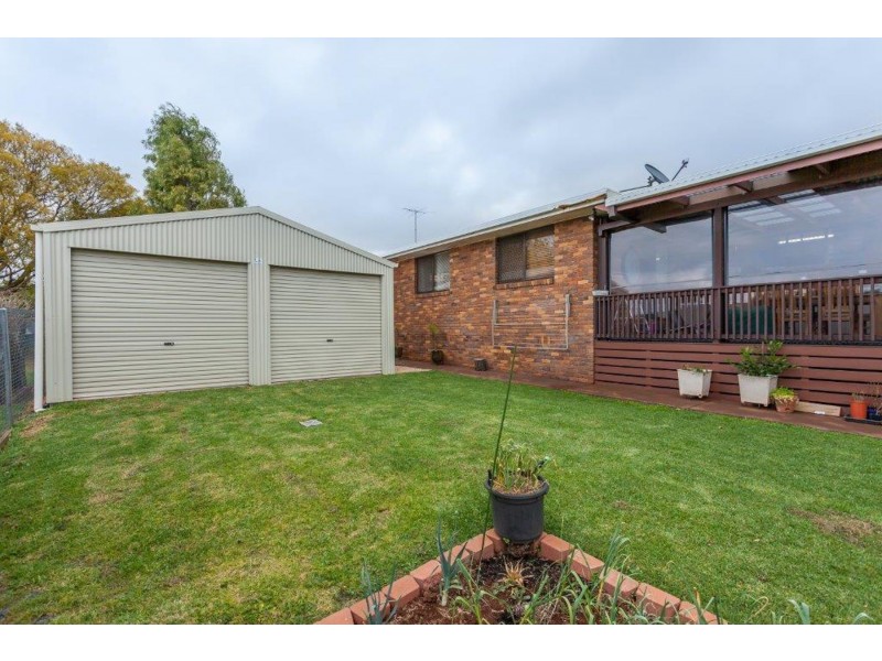 66 Hoepper Street, Kearneys Spring QLD 4350