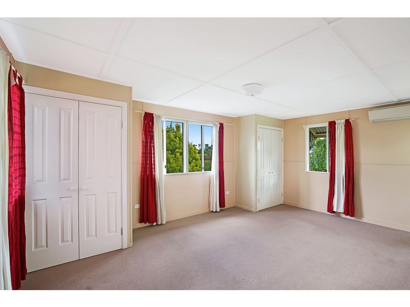 4 King Street, Greenmount QLD 4359