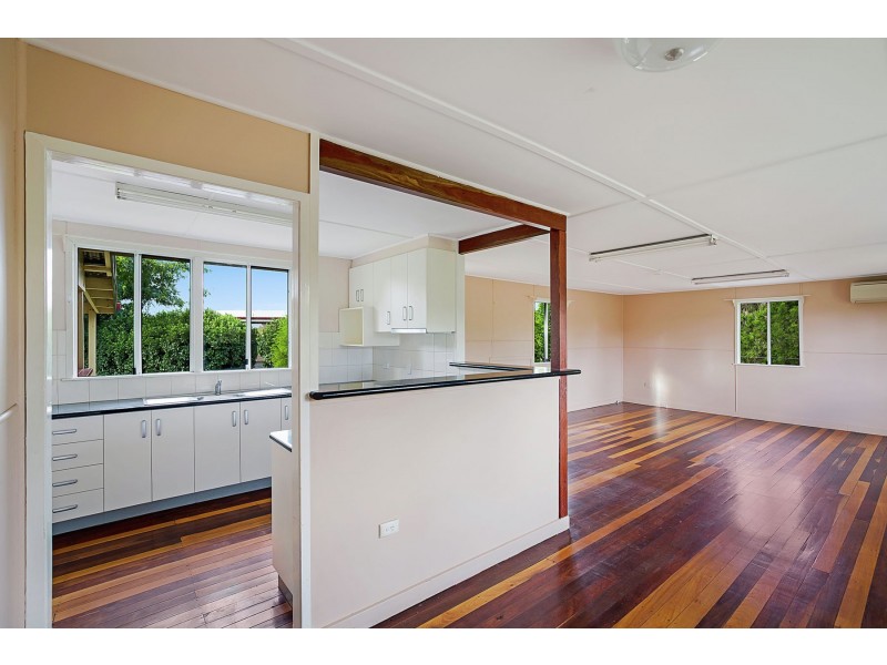 4 King Street, Greenmount QLD 4359