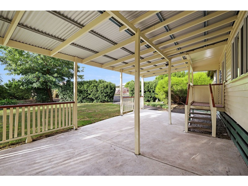 4 King Street, Greenmount QLD 4359