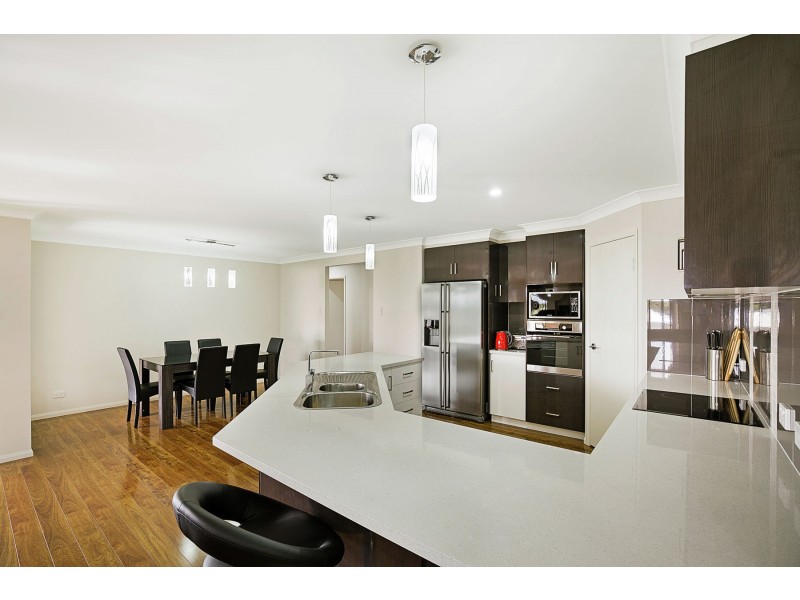 5 Casuarina Crescent (Turn Left At Jones Rd & Left Into Quigleys Rd), Withcott QLD 4352