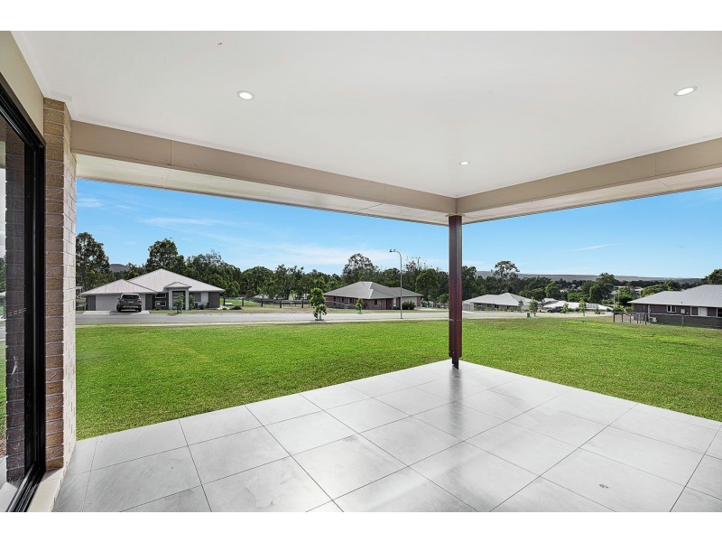5 Casuarina Crescent (Turn Left At Jones Rd & Left Into Quigleys Rd), Withcott QLD 4352