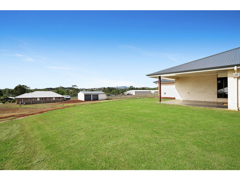 5 Casuarina Crescent (Turn Left At Jones Rd & Left Into Quigleys Rd), Withcott QLD 4352