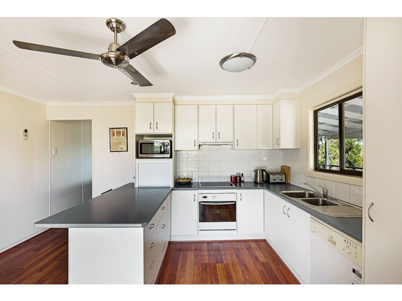 10 Haldon Street, Greenmount QLD 4359