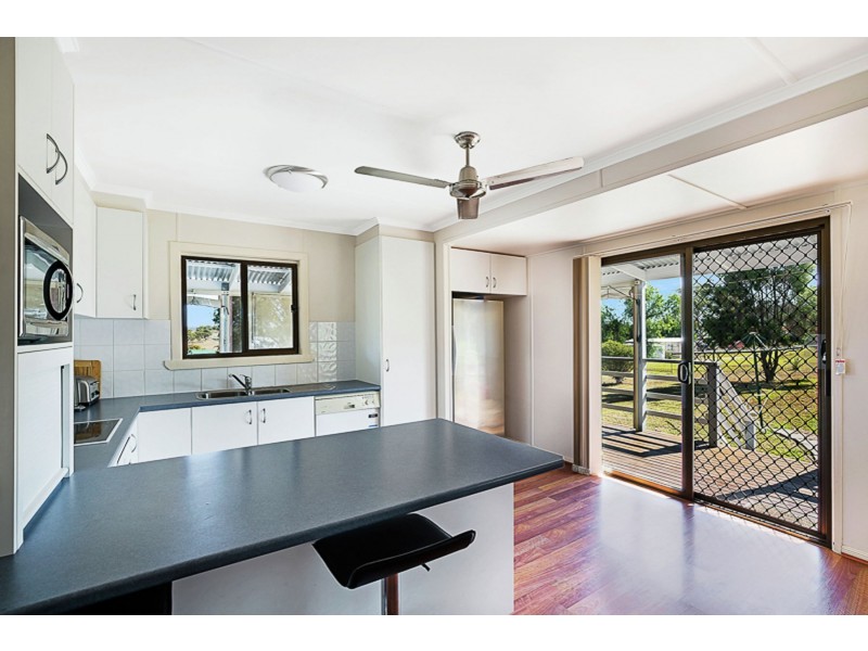 10 Haldon Street, Greenmount QLD 4359