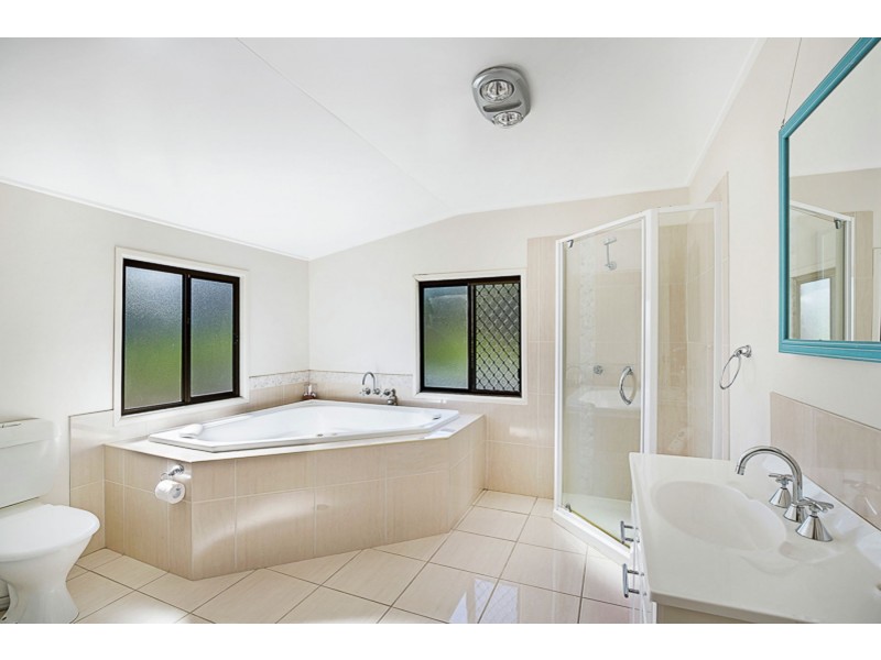 10 Haldon Street, Greenmount QLD 4359