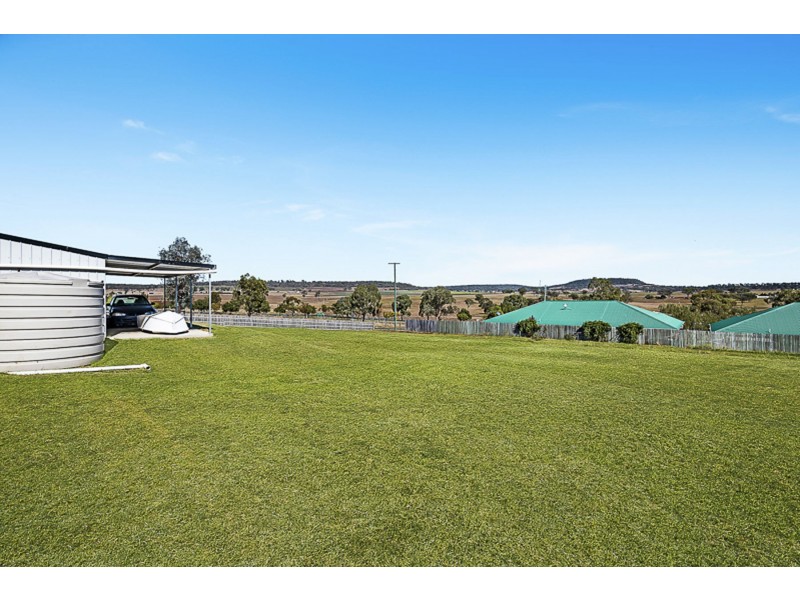 10 Haldon Street, Greenmount QLD 4359