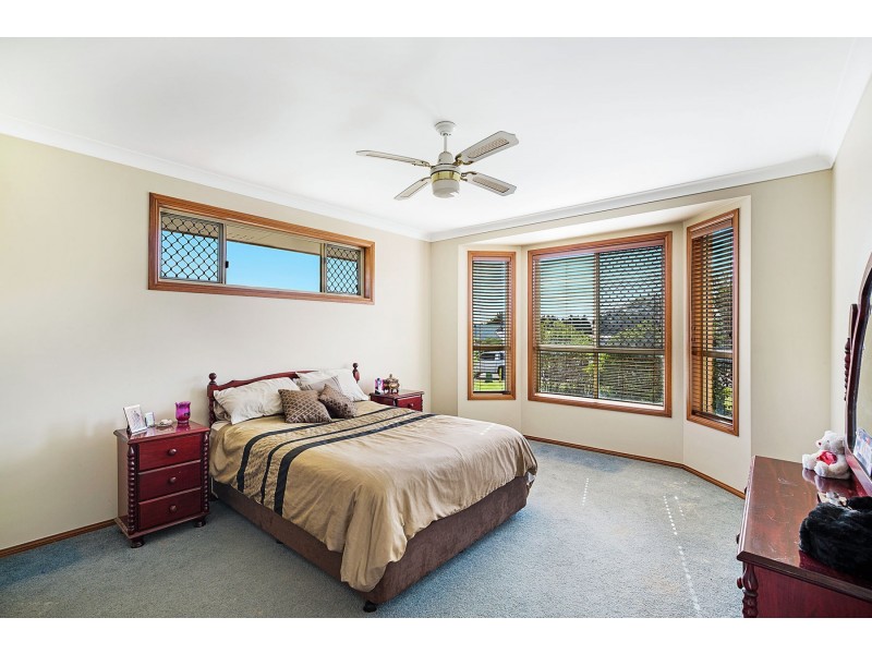 27 Flamingo Road, Highfields QLD 4352