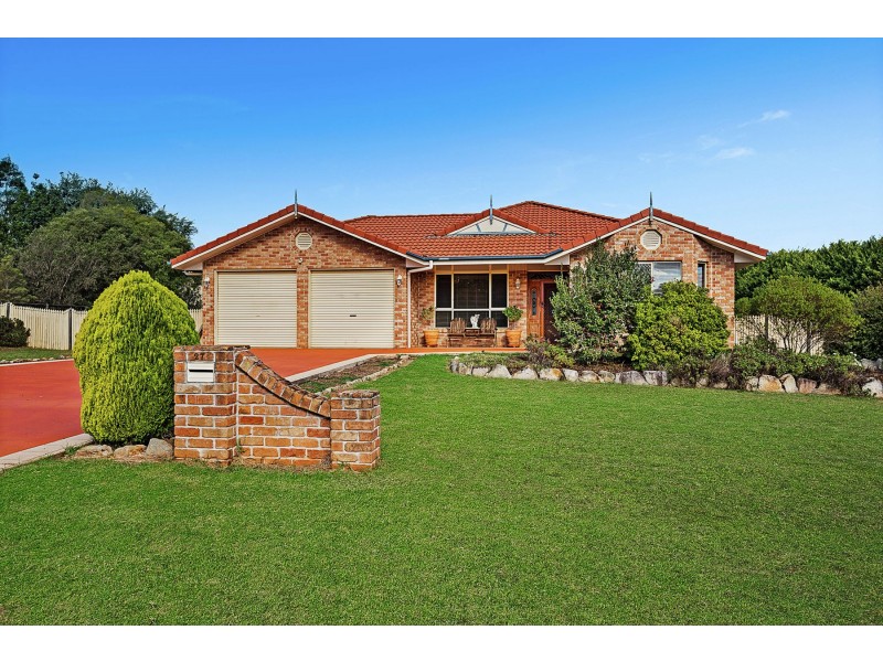 27 Flamingo Road, Highfields QLD 4352