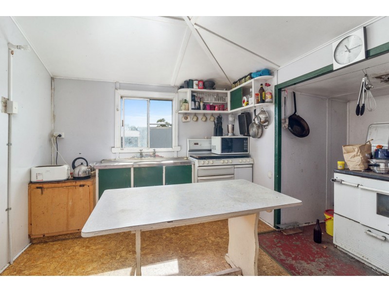 25 Perrin Road, Cambooya QLD 4358