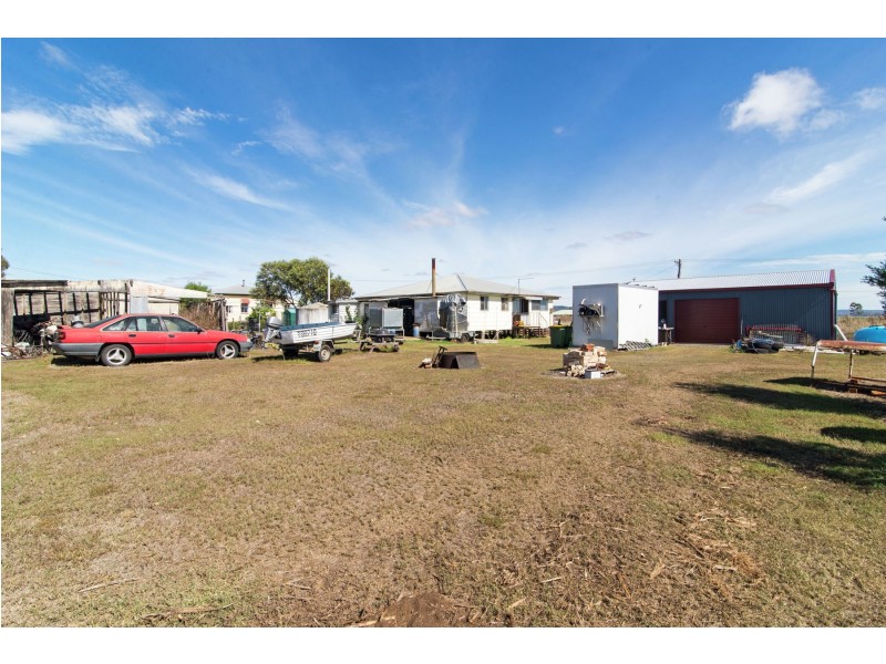 25 Perrin Road, Cambooya QLD 4358