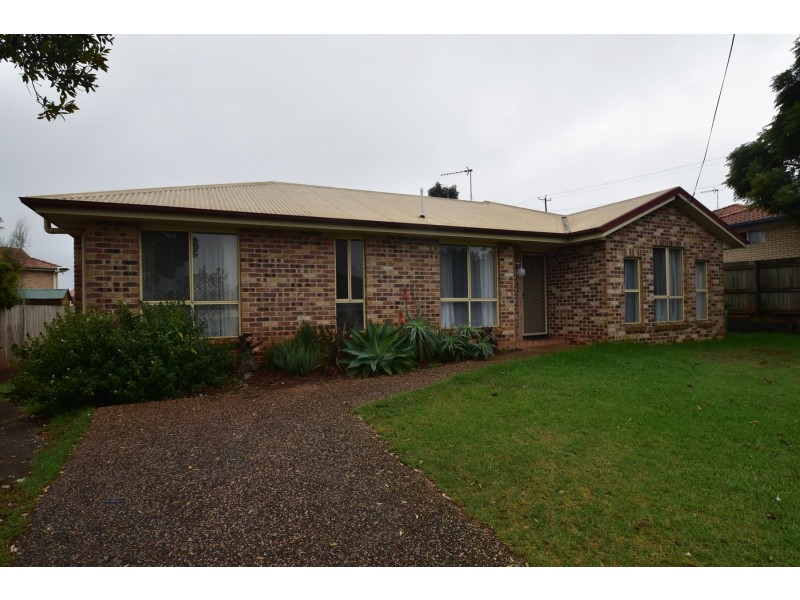 151 Baker Street, Darling Heights QLD 4350