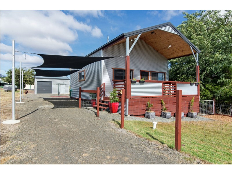 17 Forsyth Street, Greenmount QLD 4359