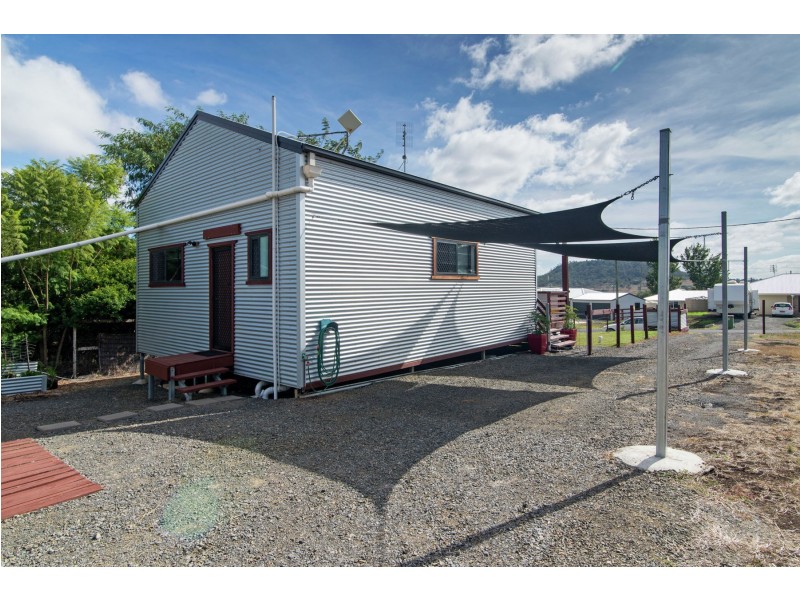 17 Forsyth Street, Greenmount QLD 4359