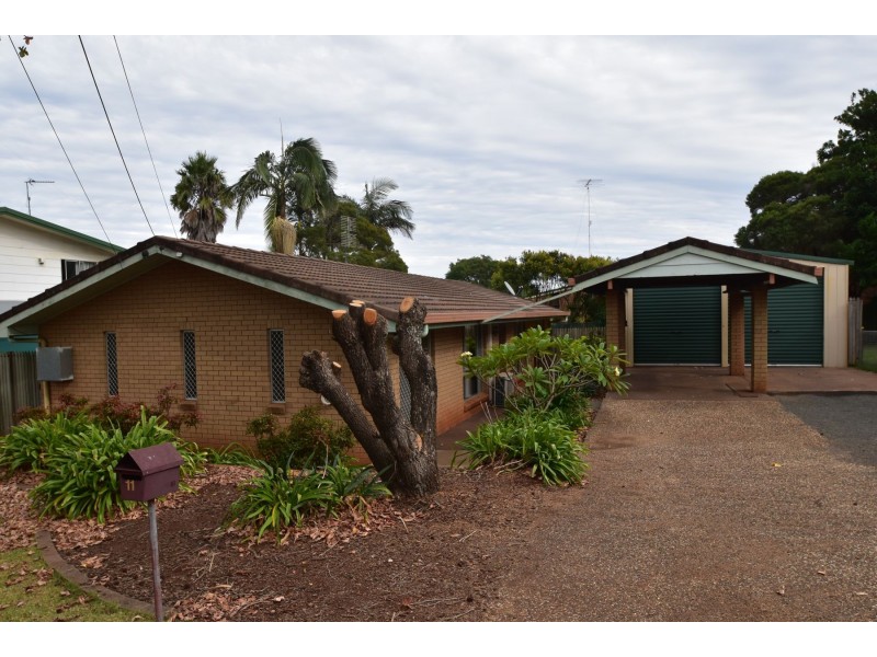 11 Behland Street, Kearneys Spring QLD 4350