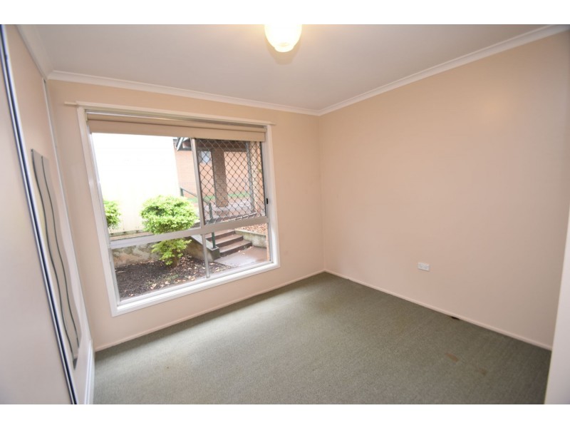 11 Behland Street, Kearneys Spring QLD 4350