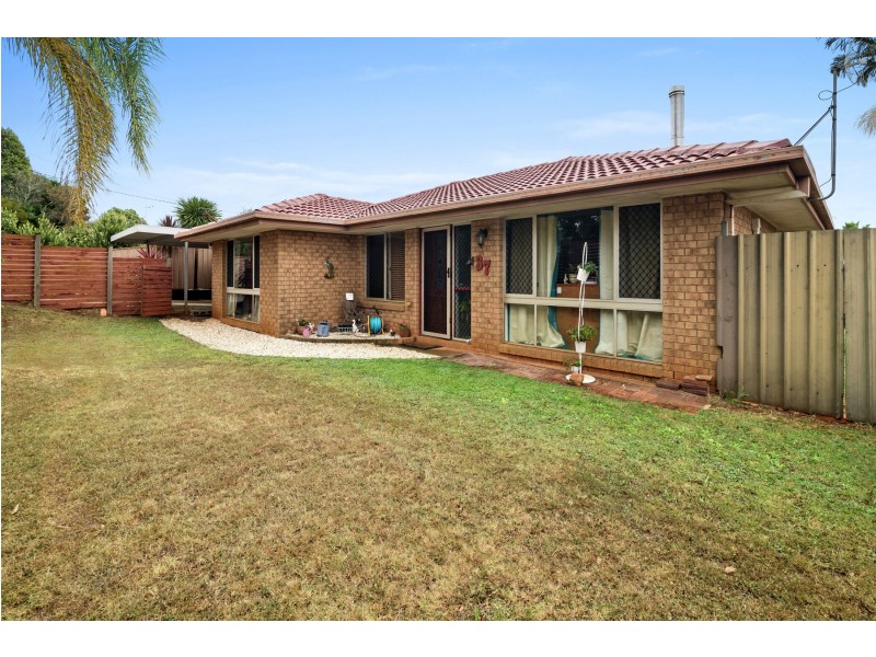 37 Champagne Crescent, Wilsonton Heights QLD 4350