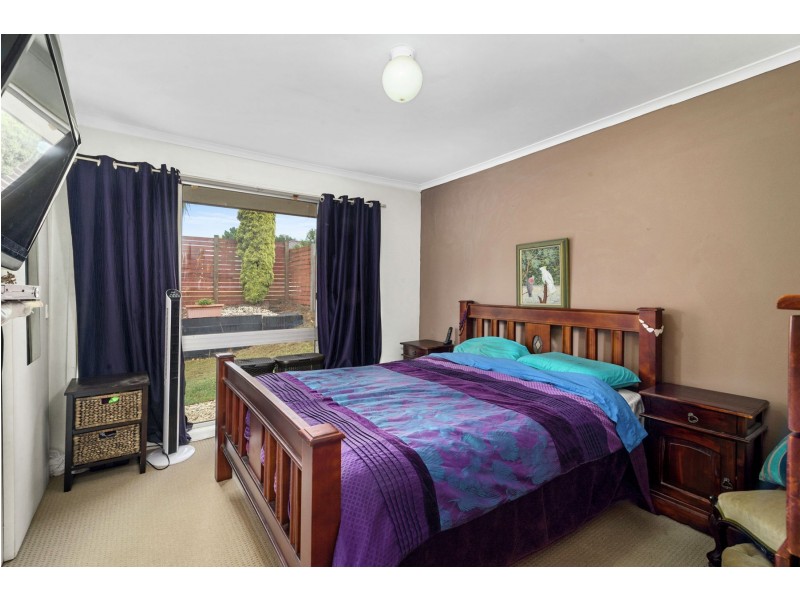 37 Champagne Crescent, Wilsonton Heights QLD 4350