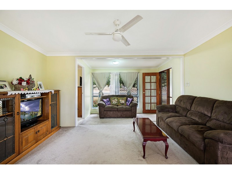 17 Daher Street, Goombungee QLD 4354