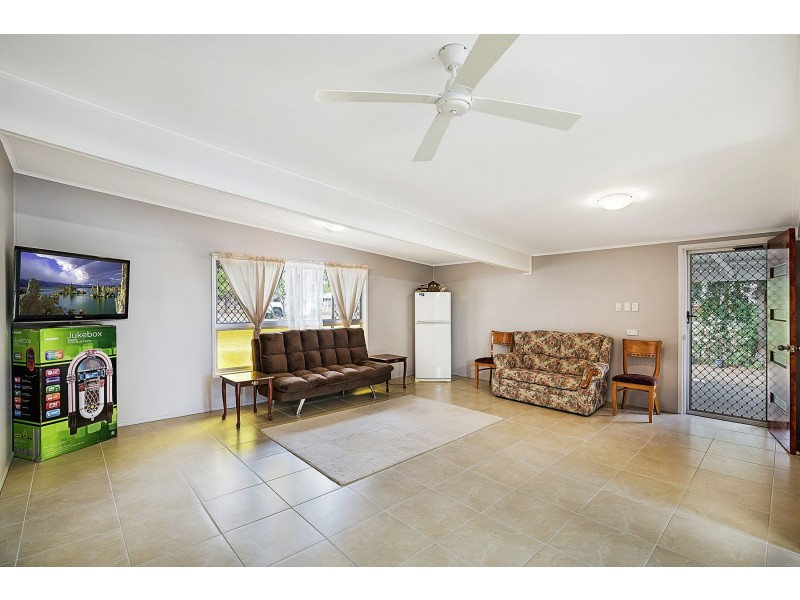 17 Daher Street, Goombungee QLD 4354