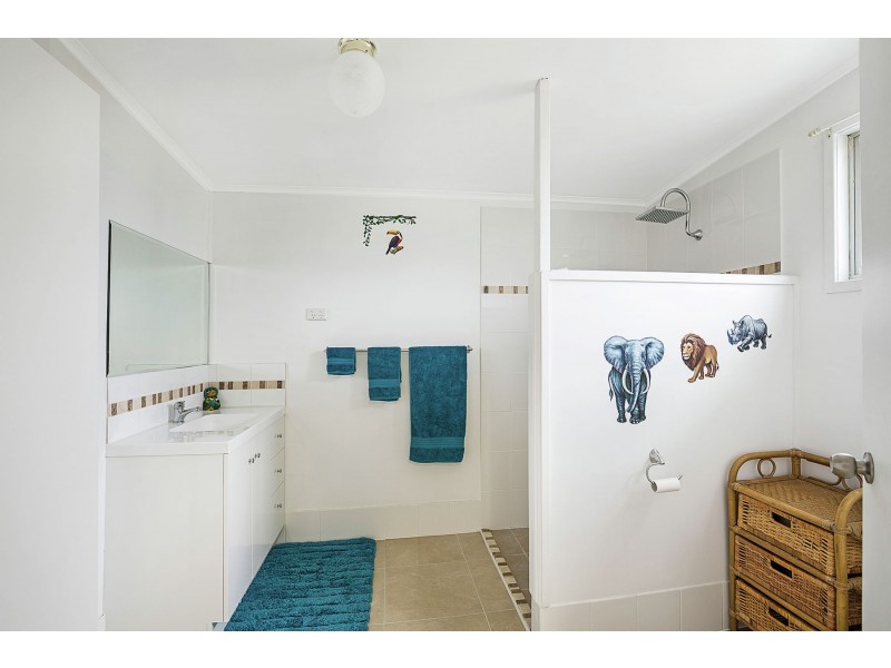 17 Daher Street, Goombungee QLD 4354