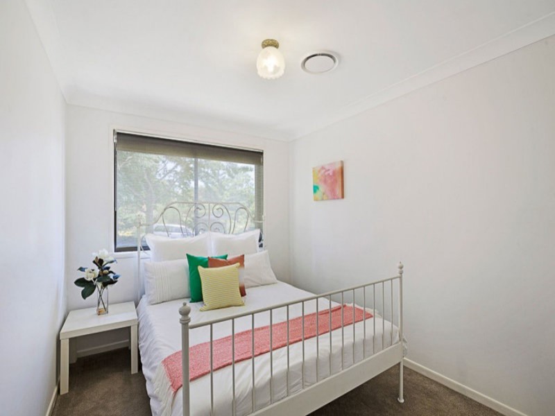 4 Burgundy Street, Wilsonton Heights QLD 4350