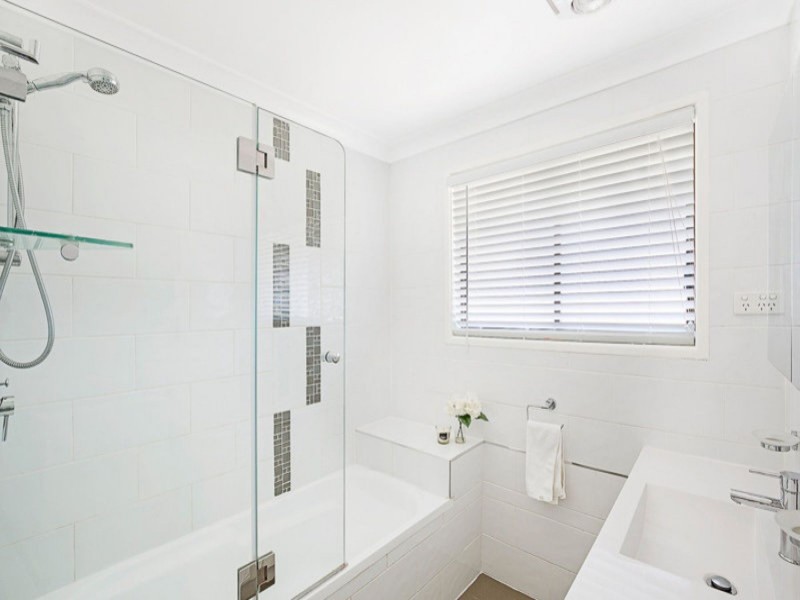 4 Burgundy Street, Wilsonton Heights QLD 4350
