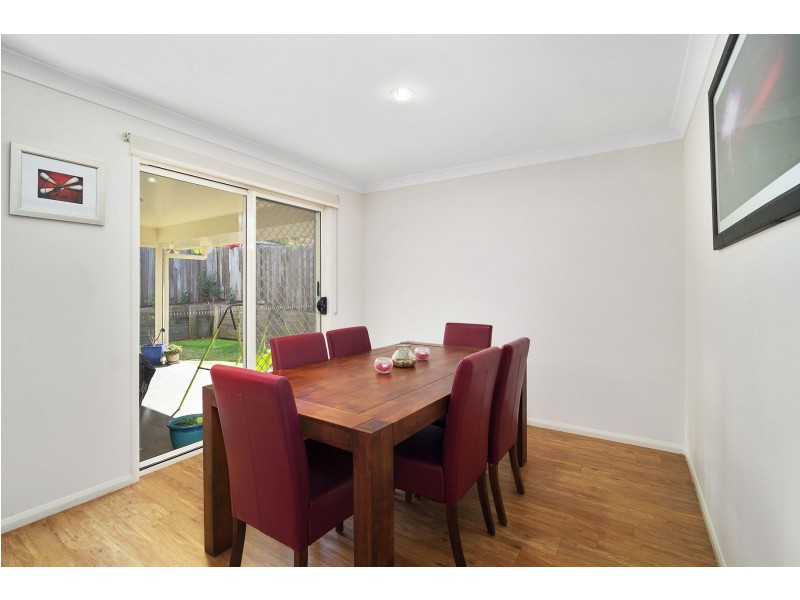 2/187 Ramsay Street, Centenary Heights QLD 4350