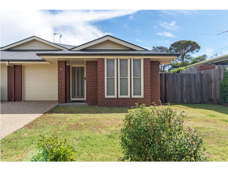 2/187 Ramsay Street, Centenary Heights QLD 4350