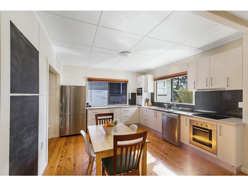 13 Tolmie Street, South Toowoomba QLD 4350