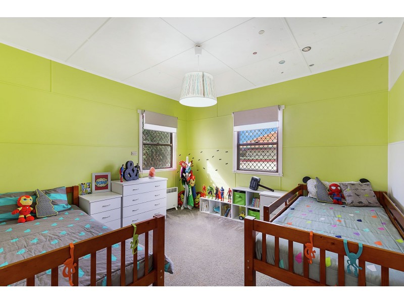 13 Tolmie Street, South Toowoomba QLD 4350