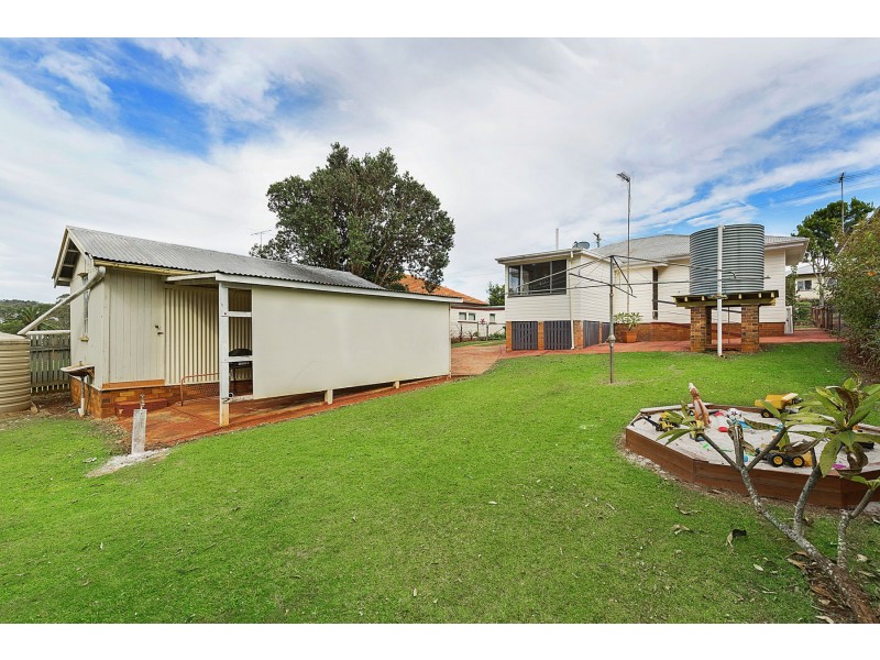 13 Tolmie Street, South Toowoomba QLD 4350