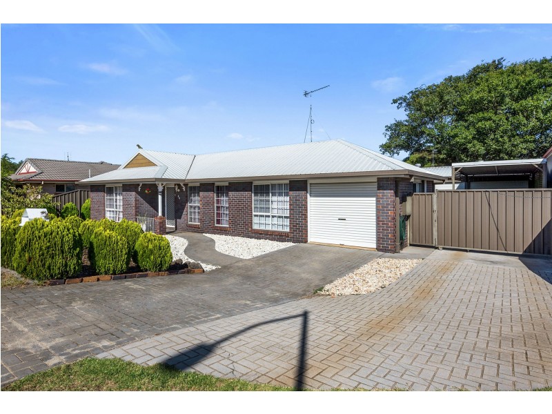 44 Dyson Drive, Darling Heights QLD 4350