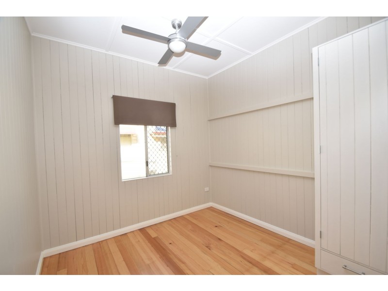 4 Louisa Street, South Toowoomba QLD 4350