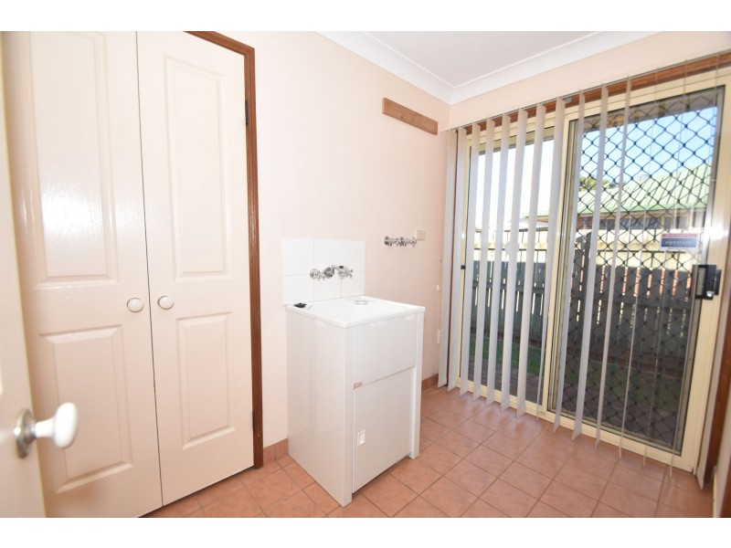 460 Hume Street, Middle Ridge QLD 4350