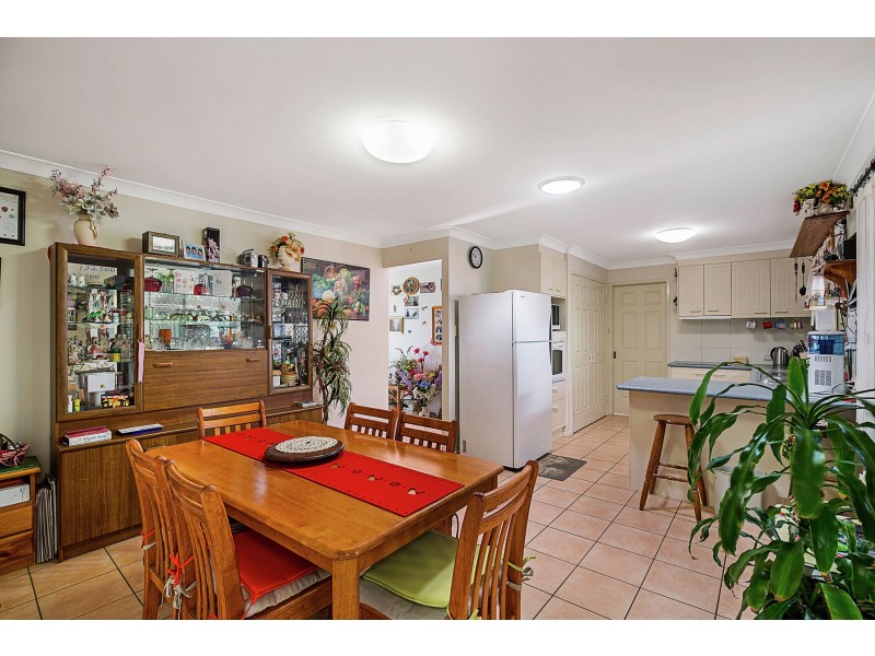27 Westfield Drive, Westbrook QLD 4350