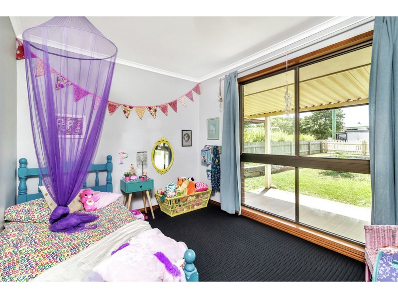 12 Gladstone Street, Wyreema QLD 4352