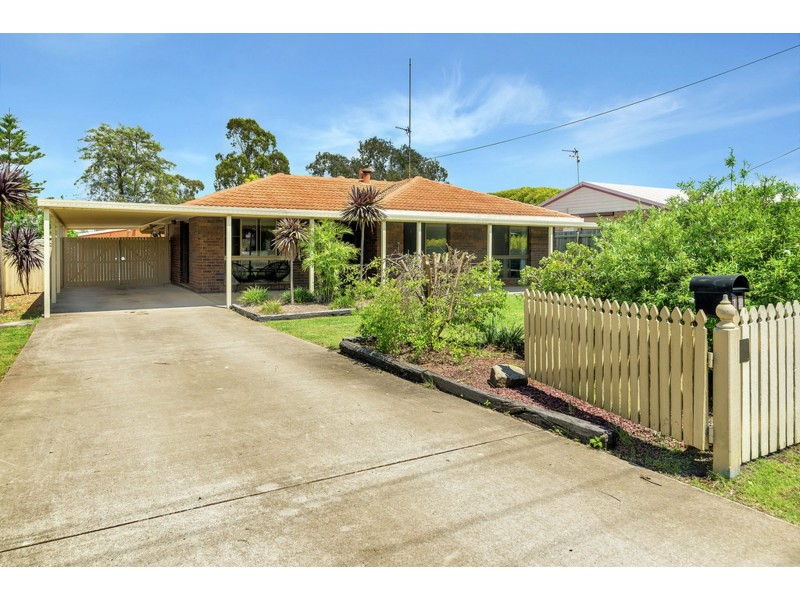 12 Gladstone Street, Wyreema QLD 4352
