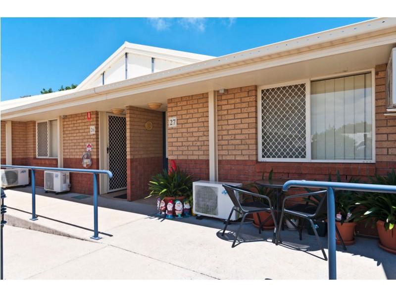 306-310 James Street, Harristown QLD 4350