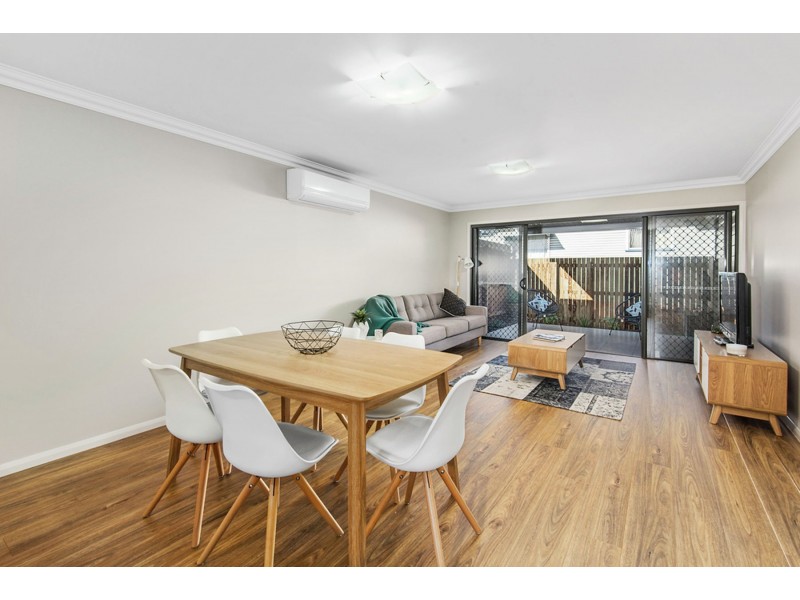 Unit 3, 194 Alderley Street, Centenary Heights QLD 4350
