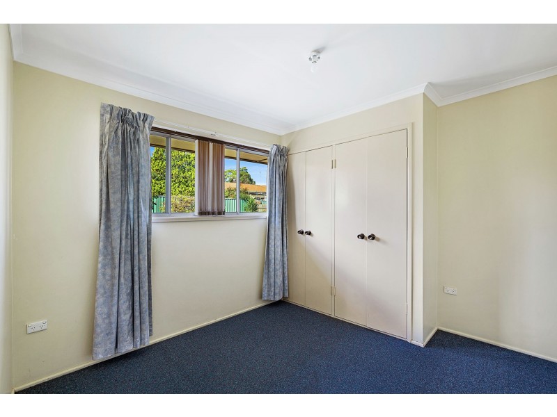 574 Greenwattle Street, Newtown QLD 4350