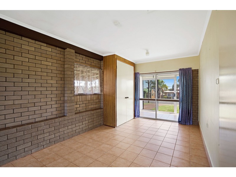 574 Greenwattle Street, Newtown QLD 4350